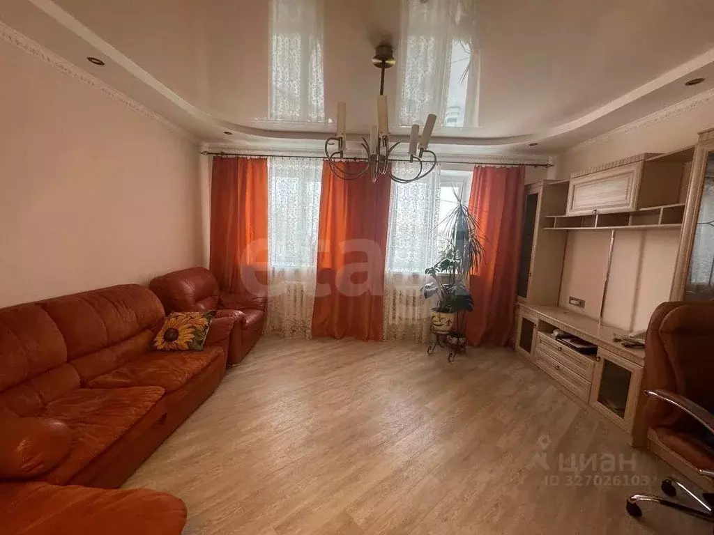 3-к кв. Тюменская область, Тюмень Олимпийская ул., 10 (86.0 м) - Фото 2