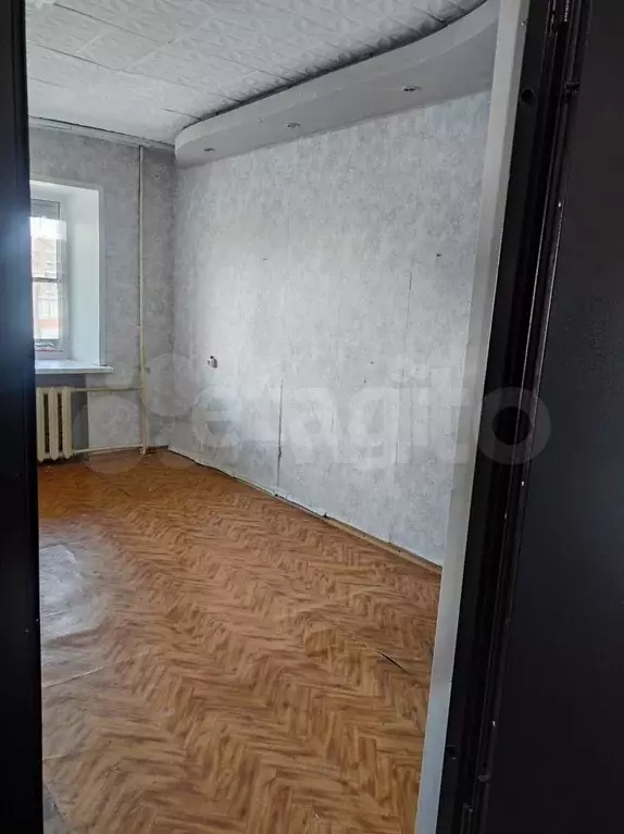 Комната 13 м в 1-к., 5/5 эт. - Фото 1