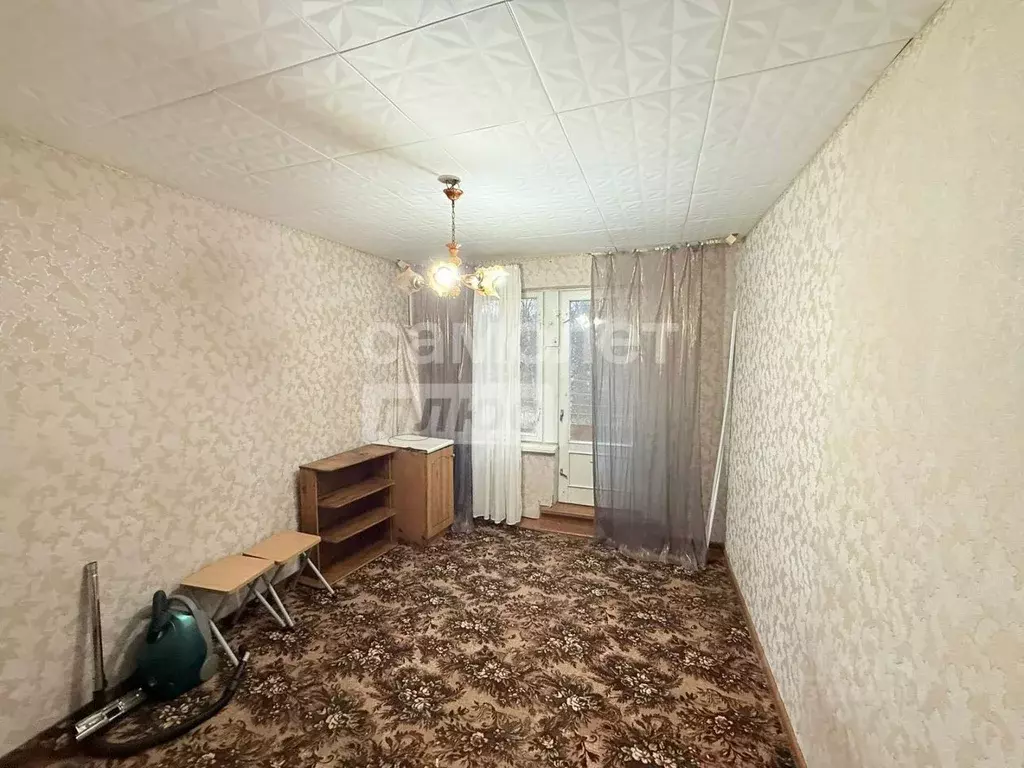 2-к кв. Калужская область, Ульяновский муниципальный округ, с. Заречье ... - Фото 1