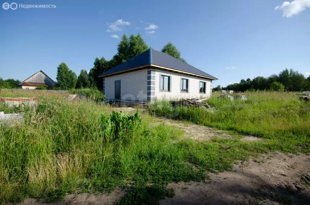 Дом в Заводоуковск, Крымская улица (100 м) - Фото 2