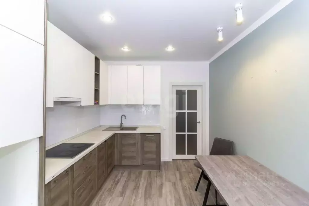 2-к кв. Тюменская область, Тюмень ул. Василия Подшибякина, 17к1 (55.0 ... - Фото 2