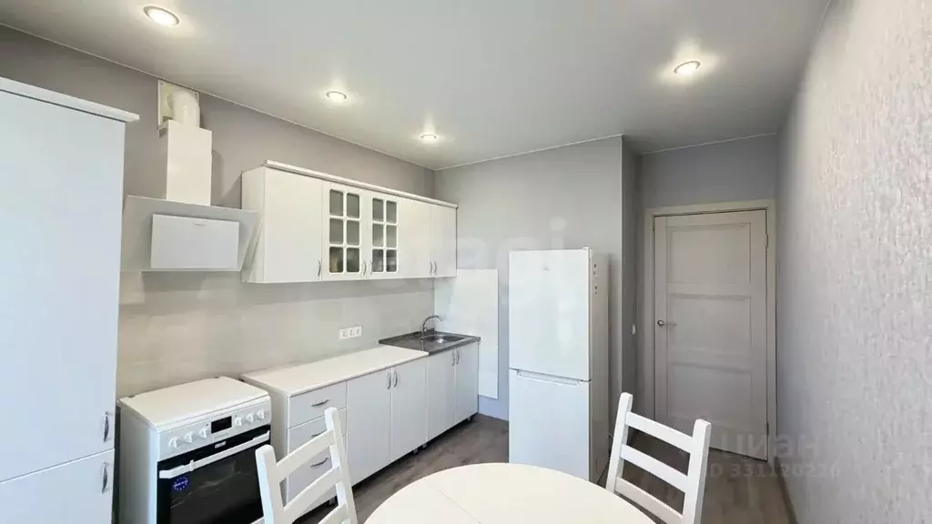 2-к кв. Татарстан, Казань ул. Академика Губкина, 18В (57.7 м) - Фото 1
