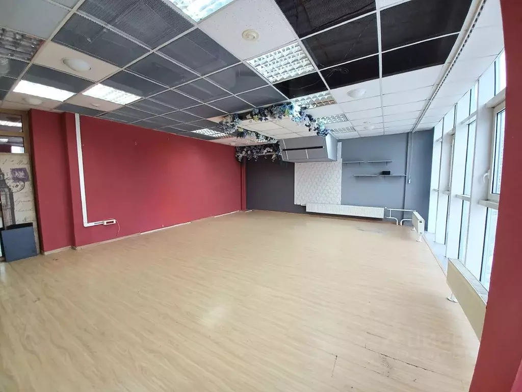 Офис в Пермский край, Пермь ул. Куйбышева, 37 (100 м) - Фото 2