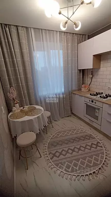 1-к кв. Омская область, Омск ул. Челюскинцев, 93 (32.0 м) - Фото 1
