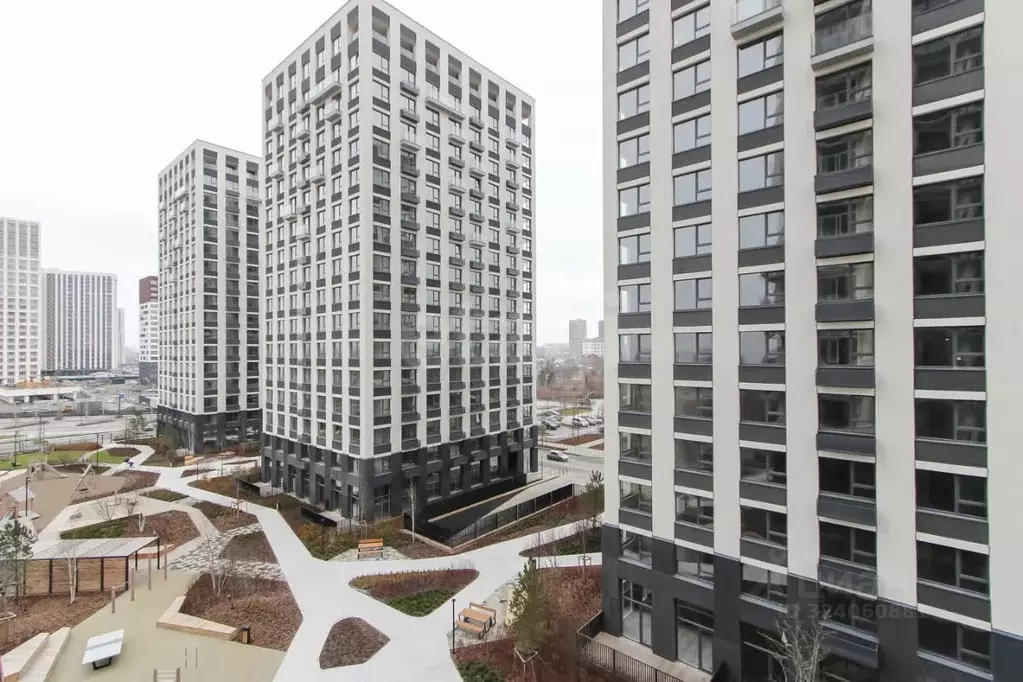 Студия Тюменская область, Тюмень ул. Краснооктябрьская, 4Ак1 (29.9 м) - Фото 1