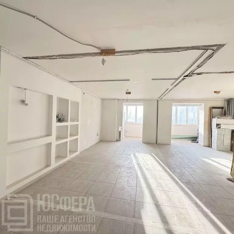 3-к кв. Волгоградская область, Волгоград Кубанская ул., 15А (83.0 м) - Фото 1