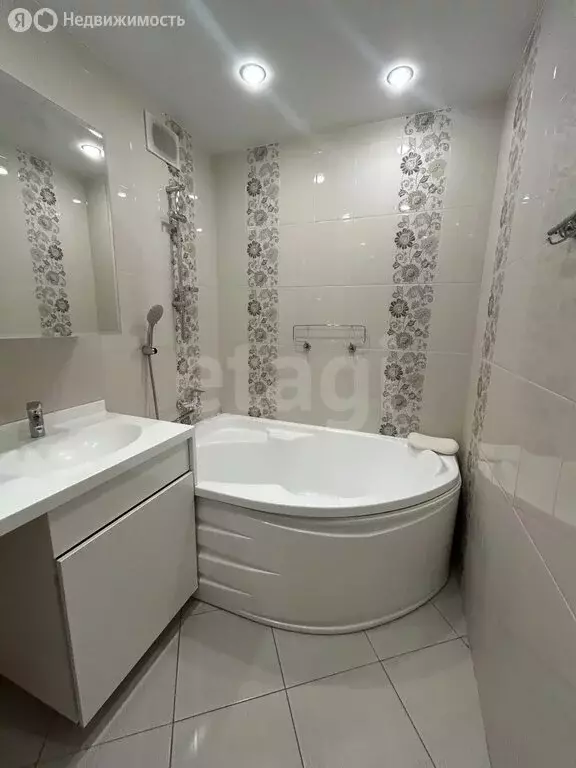 4-комнатная квартира: Казань, проспект Победы, 100 (100.1 м) - Фото 2