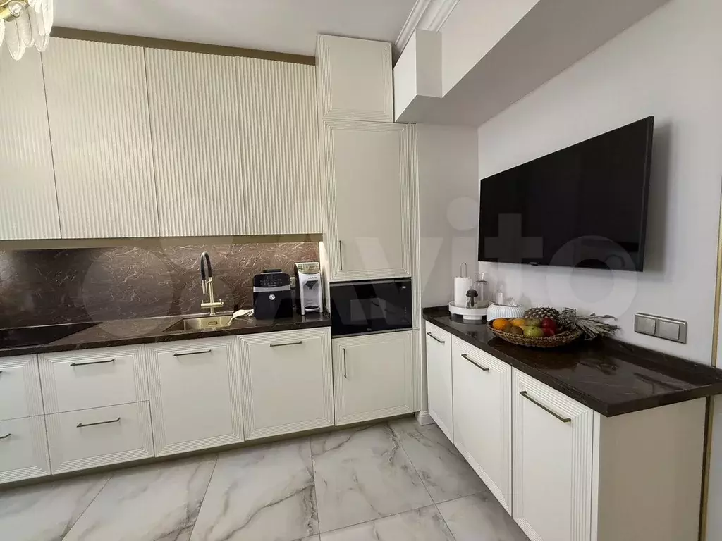 3-к. квартира, 86 м, 2/9 эт. - Фото 1