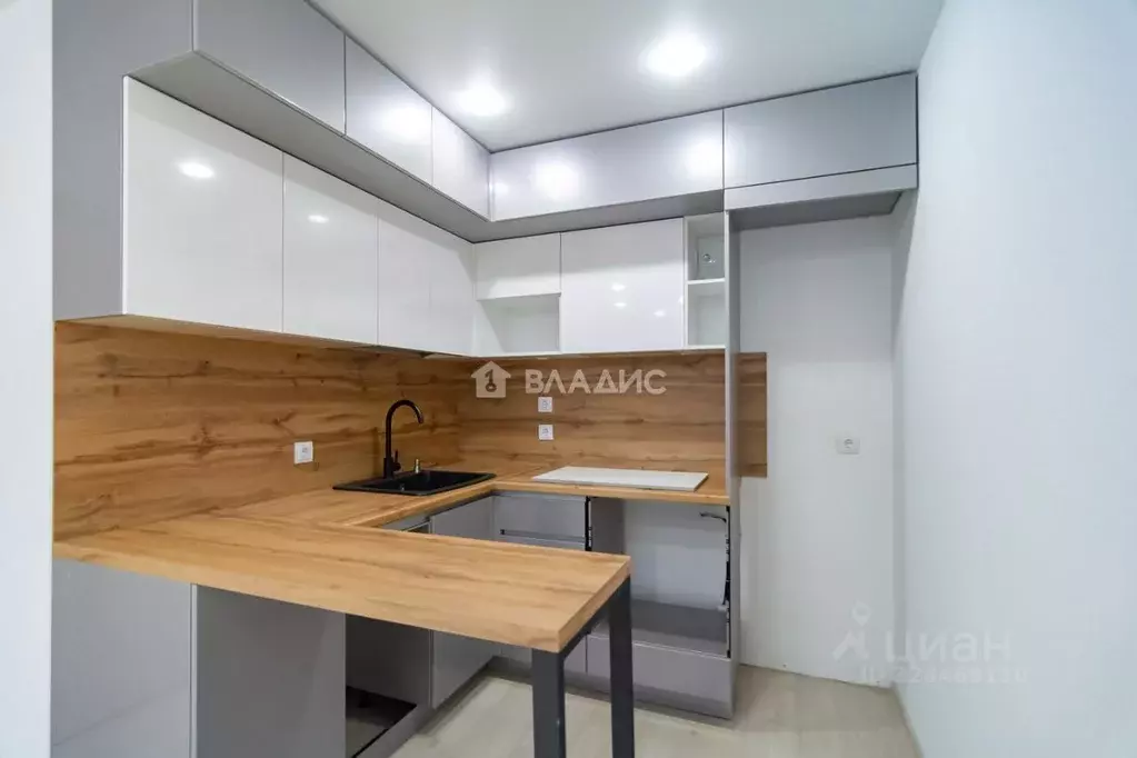 2-к кв. Карелия, Петрозаводск ул. Дениса Тимашова, 6к4 (42.0 м) - Фото 1