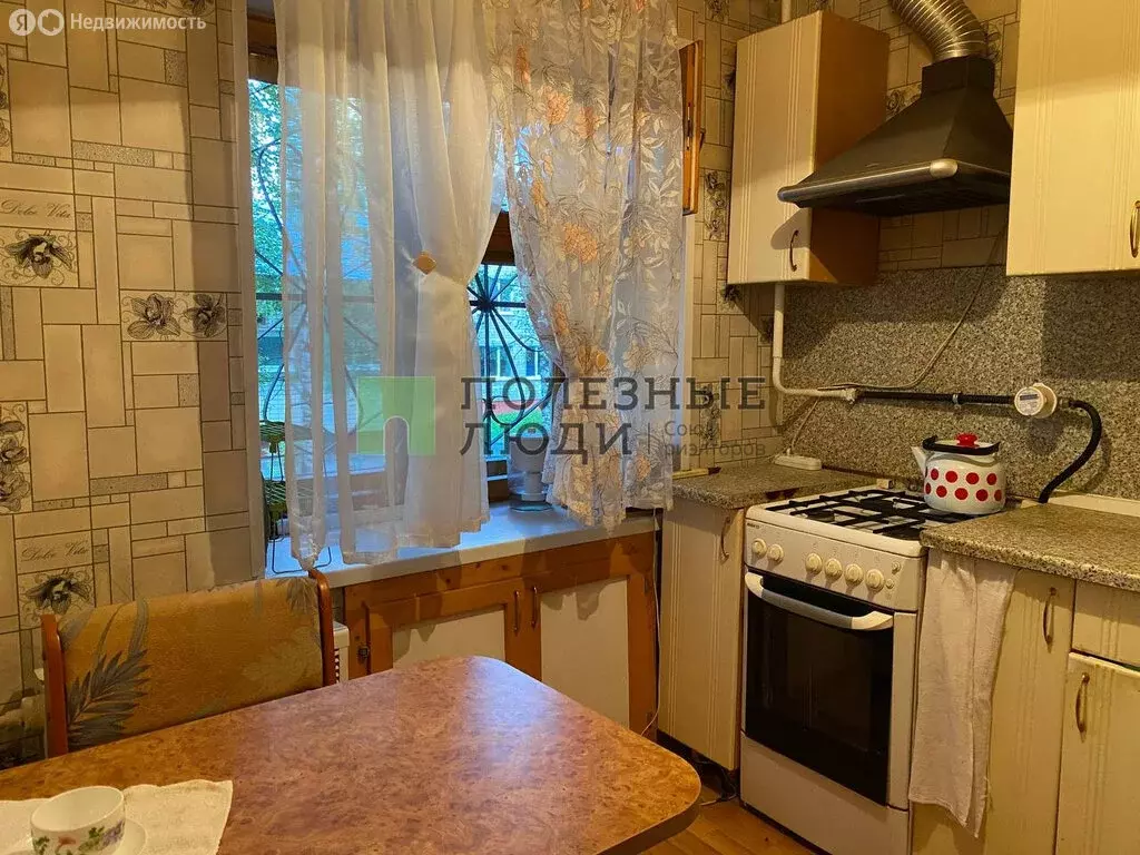 1-комнатная квартира: село Завьялово, улица Нефтяников, 6 (37 м) - Фото 0