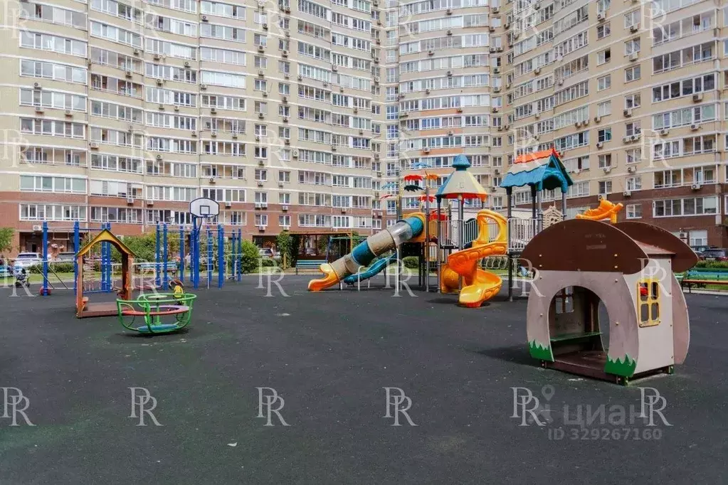 3-к кв. Москва ул. Покрышкина, 8 (155.0 м) - Фото 2