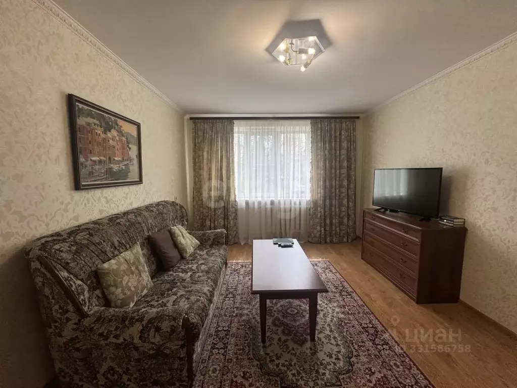 3-к кв. Смоленская область, Ярцево ул. Строителей, 8 (52.5 м) - Фото 1