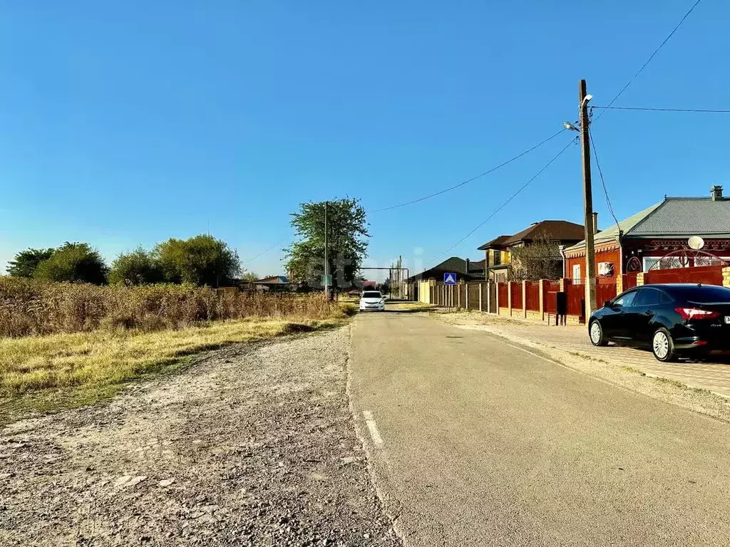 Участок в Адыгея, Тахтамукайский район, Старобжегокай аул ул. Гагарина ... - Фото 0