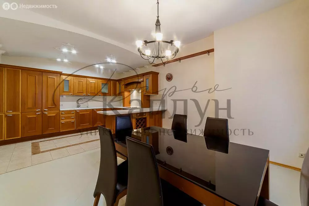 4-комнатная квартира: Нижний Новгород, улица Минина, 9/4 (192.9 м) - Фото 2