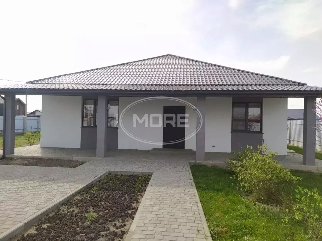 Дом в Калининградская область, Гурьевский муниципальный округ, пос. ... - Фото 1