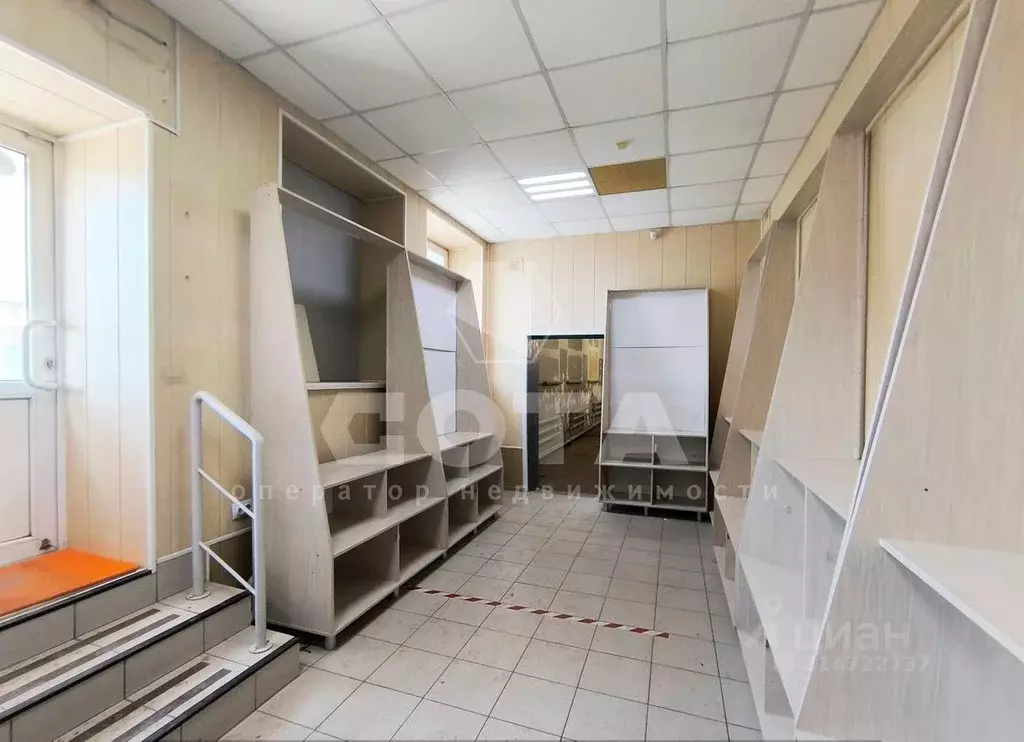 Помещение свободного назначения в Омская область, Омск ул. ... - Фото 1