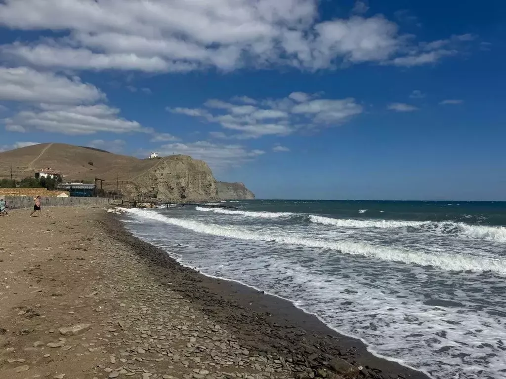 Участок в Крым, Судак муниципальный округ, с. Солнечная Долина ул. ... - Фото 1