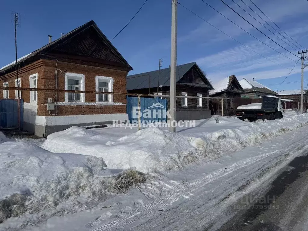 Дом в Саратовская область, Вольск Волжская ул., 110 (51 м) - Фото 2