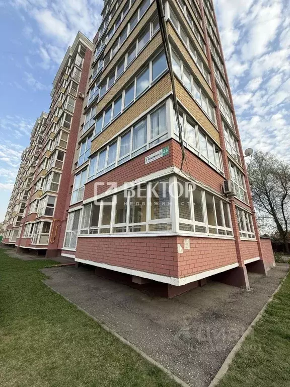 2-к кв. Ивановская область, Иваново ул. 3-я Южная, 4А (66.0 м) - Фото 0