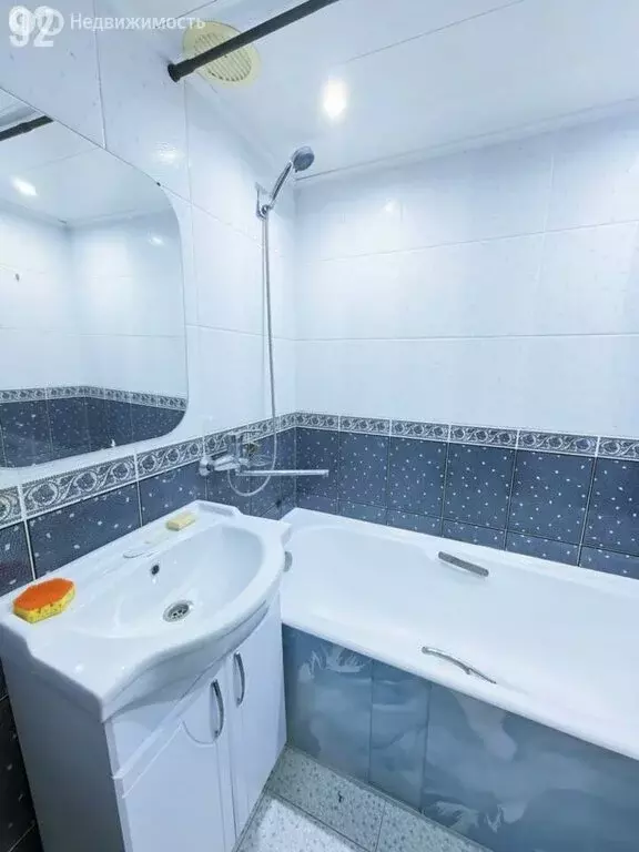 2-комнатная квартира: Казань, улица Фатыха Амирхана, 21 (55 м) - Фото 2