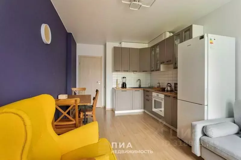 2-к кв. Санкт-Петербург ул. Федора Котанова, 13к1 (62.0 м) - Фото 0