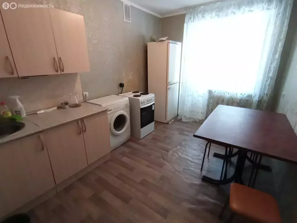 1-комнатная квартира: Уфа, Комсомольская улица, 106 (47 м) - Фото 0