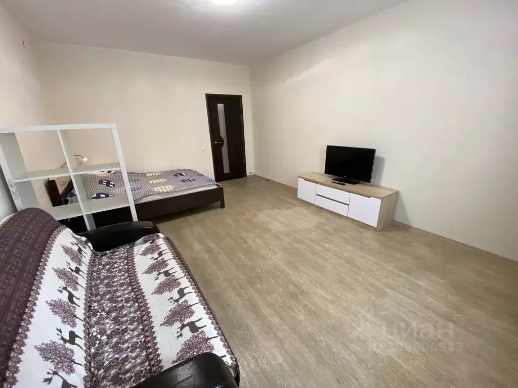 1-к кв. Татарстан, Казань ул. Гарифа Ахунова, 20 (47.0 м) - Фото 0