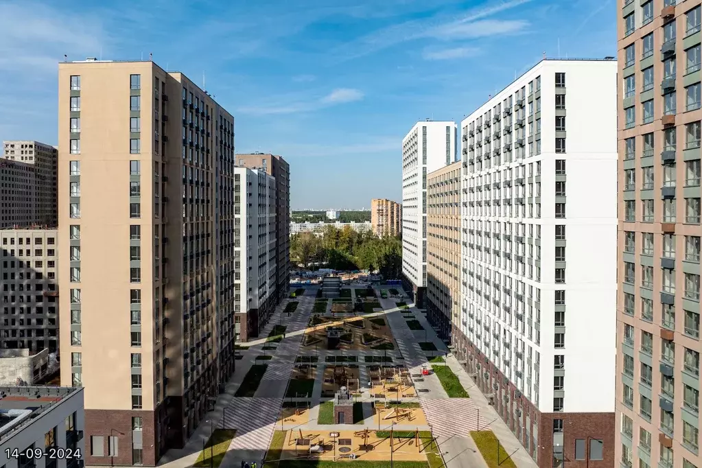 Продаётся 2-к квартира, 61.8 м - Фото 0