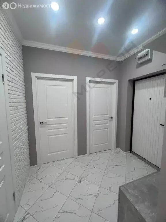 2-комнатная квартира: Краснодар, Конгрессная улица, 31 (56 м) - Фото 0