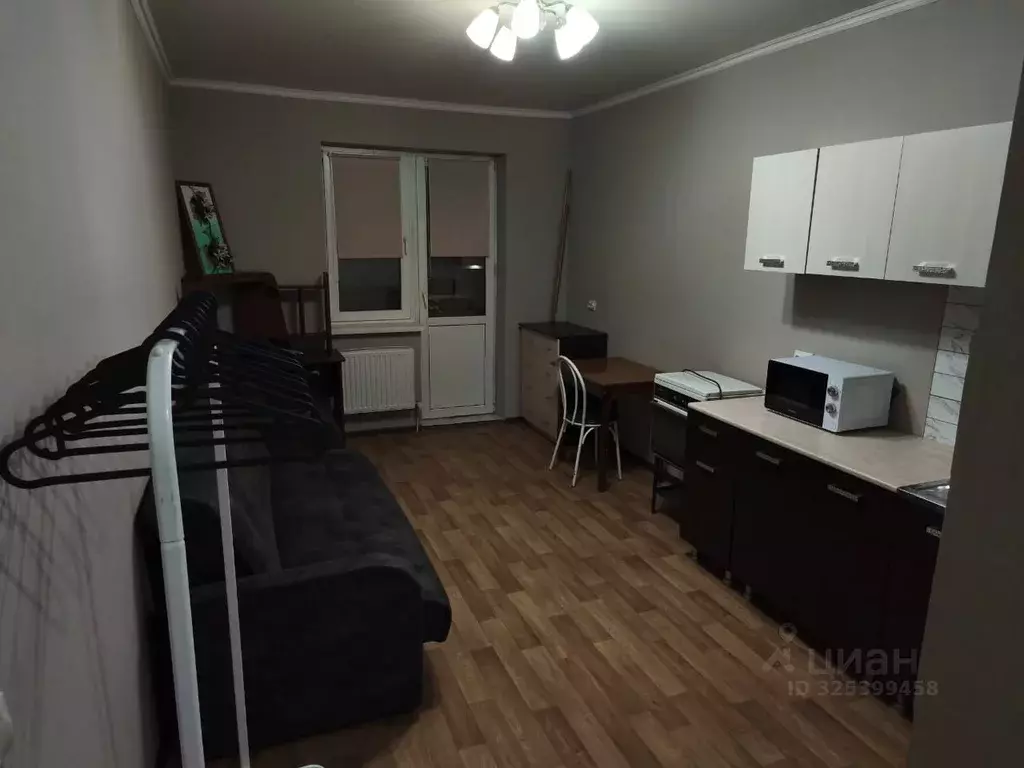 Студия Краснодарский край, Краснодар Имени Петра Метальникова мкр, ул. ... - Фото 1