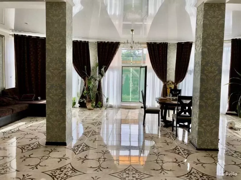 Дом в Краснодарский край, Горячий Ключ Школьная ул. (210 м) - Фото 2