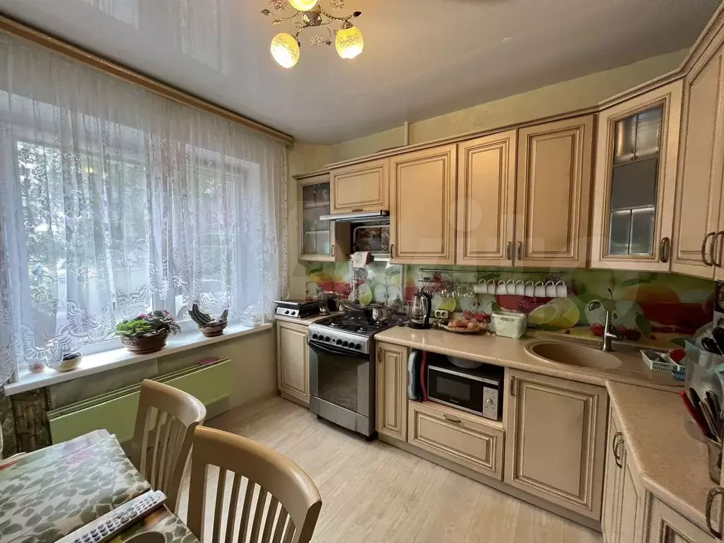 9-к. квартира, 90 м, 1/9 эт. - Фото 1