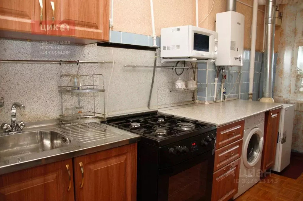 Дом в Рязанская область, Захаровский муниципальный округ, с. Спасские ... - Фото 1