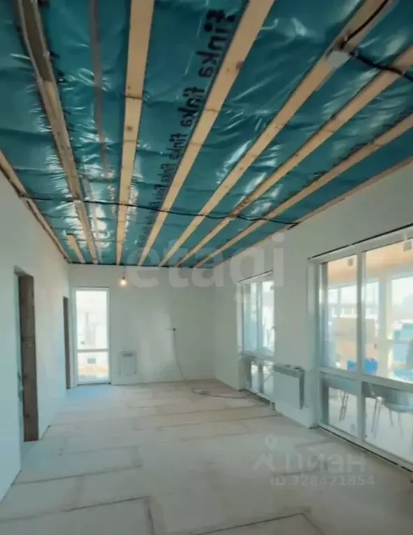 Дом в Тюменская область, Тобольск пер. 1-й Луговой, 41 (98 м) - Фото 1