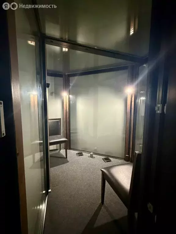 Офис (305 м) - Фото 1