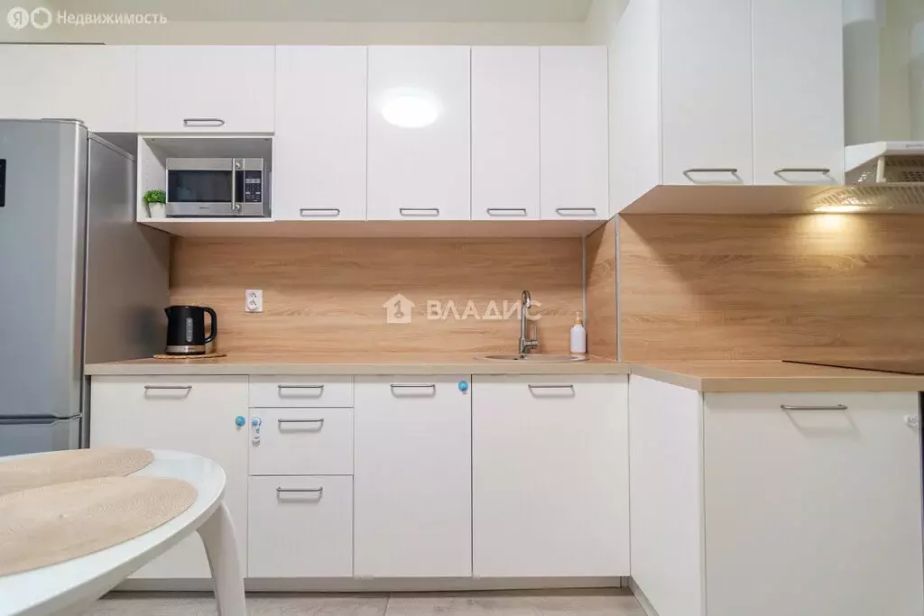 3-комнатная квартира: Петрозаводск, улица Маршала Толбухина, 8 (63.81 ... - Фото 2