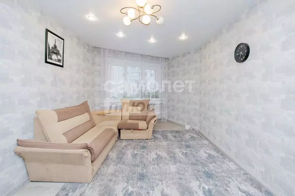 4-к кв. Липецкая область, Липецк Индустриальная ул., 10 (74.7 м) - Фото 1