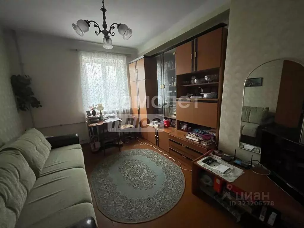 3-к кв. Курская область, Курск Резиновая ул., 5 (65.0 м) - Фото 1