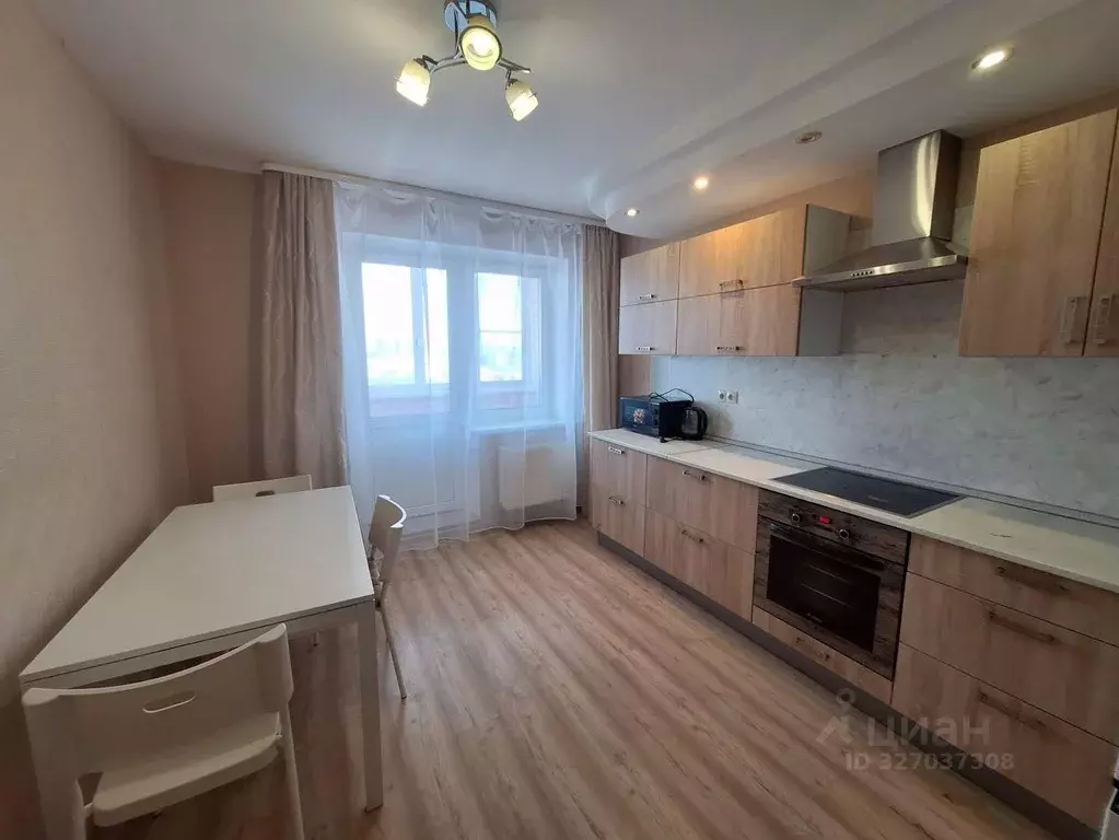 2-к кв. Калужская область, Обнинск просп. Ленина, 207 (64.0 м) - Фото 1