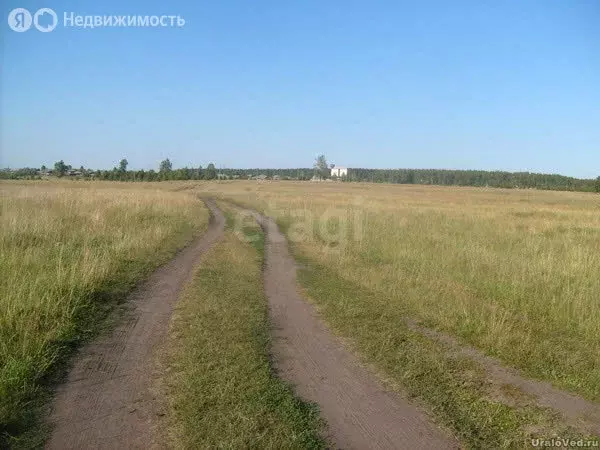 Дом в село Бутка, улица Казина (50 м) - Фото 1