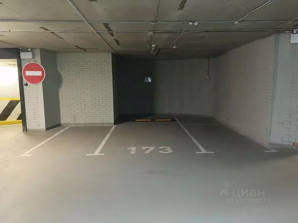 Гараж в Санкт-Петербург Большой Сампсониевский просп., 69к6 (18 м) - Фото 1