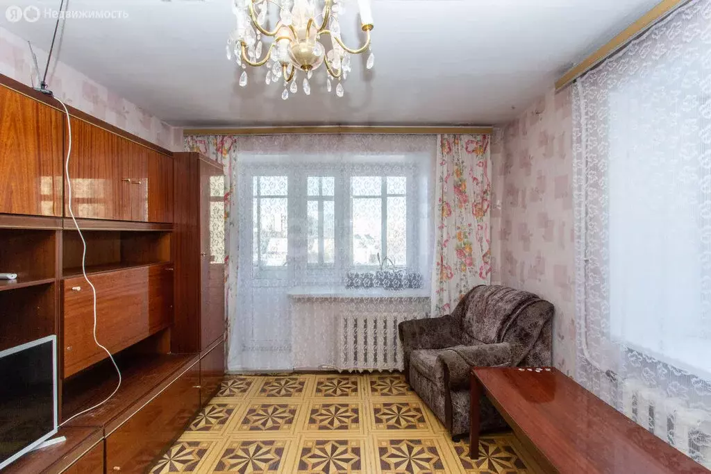 2-комнатная квартира: Тобольск, 4-й микрорайон, 27 (47 м) - Фото 2