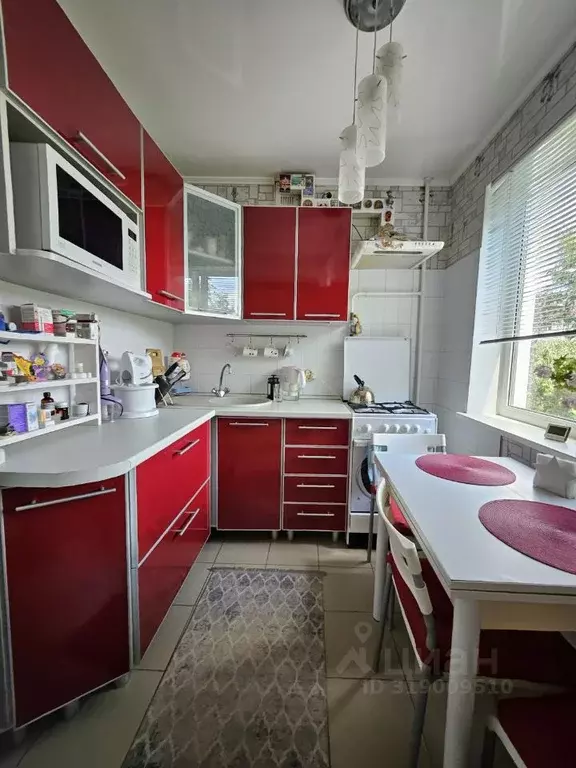 4-к кв. Омская область, Омск Волгоградская ул., 30Б (59.1 м) - Фото 2