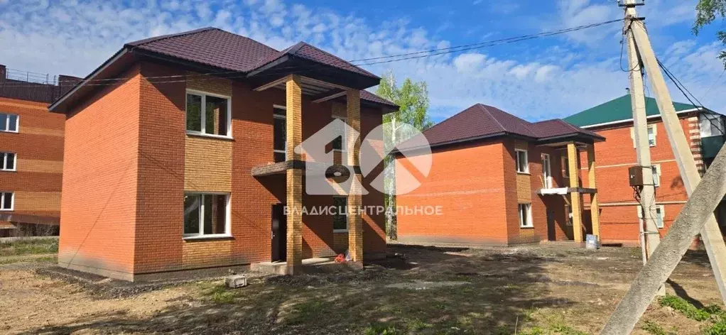 Дом в Новосибирская область, Новосибирск Рубежная ул. (175 м) - Фото 0