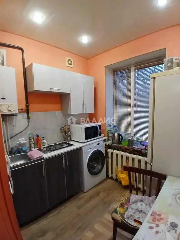 2-к кв. Волгоградская область, Волгоград Ангарская ул., 27 (36.4 м) - Фото 0