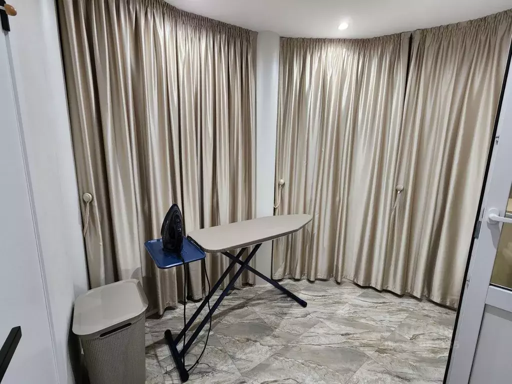 3-к кв. Самарская область, Тольятти ул. Маршала Жукова, 8 (102.5 м) - Фото 2