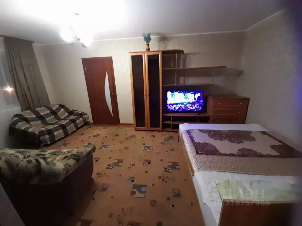1-к кв. Мурманская область, Мурманск просп. Кирова, 22 (45.0 м) - Фото 0