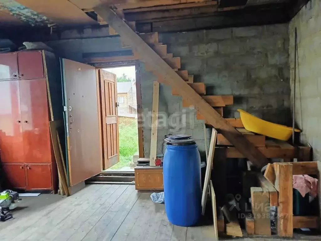 Дом в Коми, Сыктывкар городской округ, Краснозатонский пгт 5-я линия, ... - Фото 1