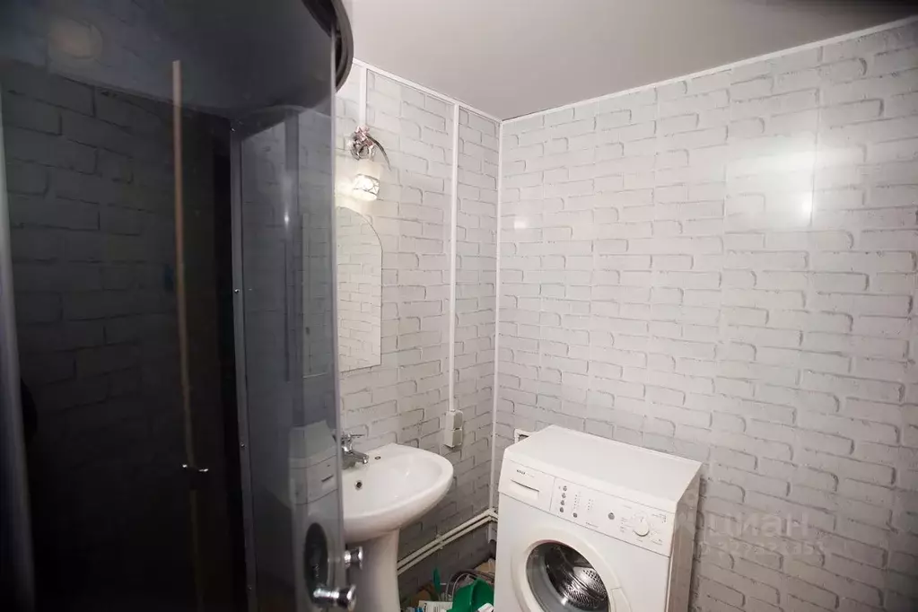 Дом в Волгоградская область, Ленинский район, с. Царев ул. Матросова, ... - Фото 2