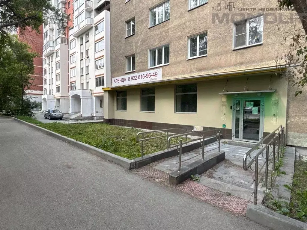 Торговая площадь в Свердловская область, Екатеринбург ул. Куйбышева, ... - Фото 1